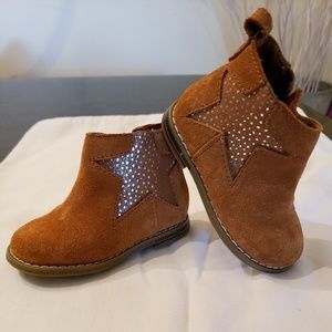 Baby Gap Faux-Suede Star Booties Toddler
